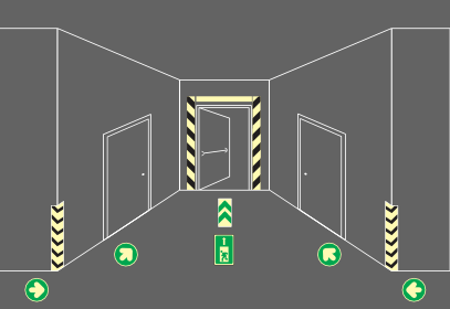 Applicazione segnaletica fotoluminescente e rifrangente